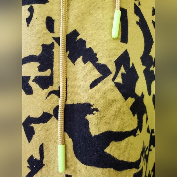 Yitty Womens Major Label Pullover. Fablethics Size XL - Picture 5 of 8